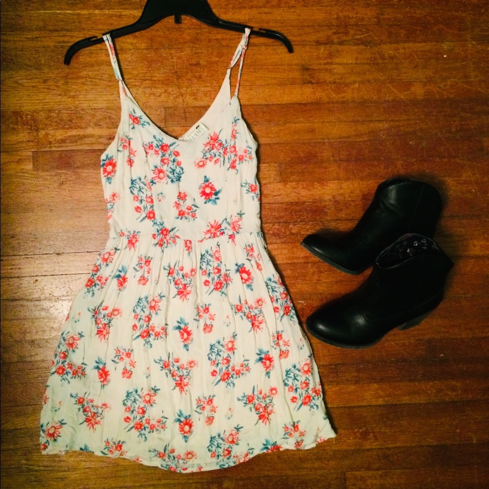 Strappy, open back flower LA Hearts sundress